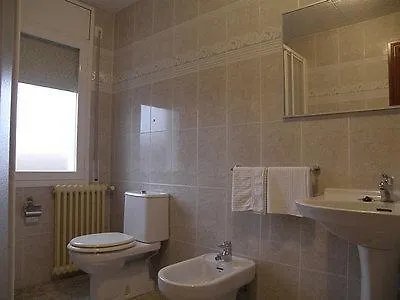 Hostal Oasis-1